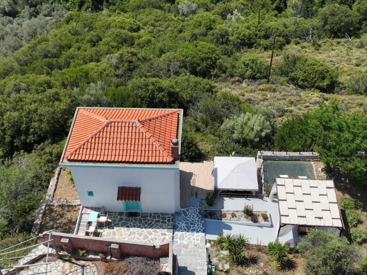 Iordanis House- Traditional House In Old Alonnisos Exterior photo